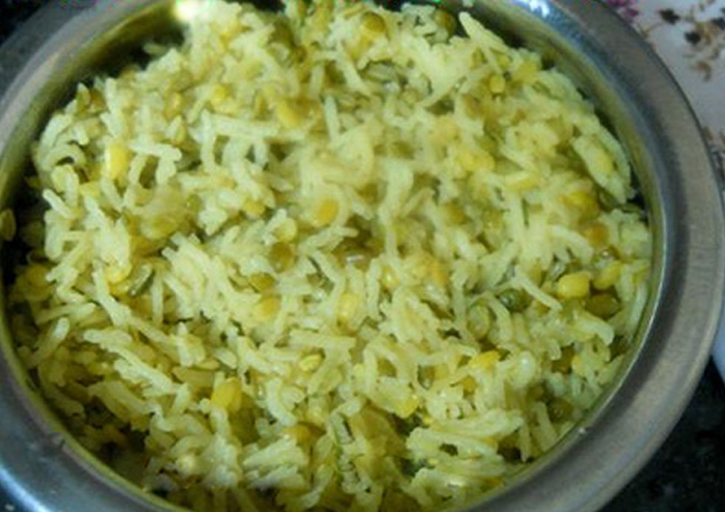 Featured image of post Recipe of Green Moong Dal Khichdi For Weight Loss